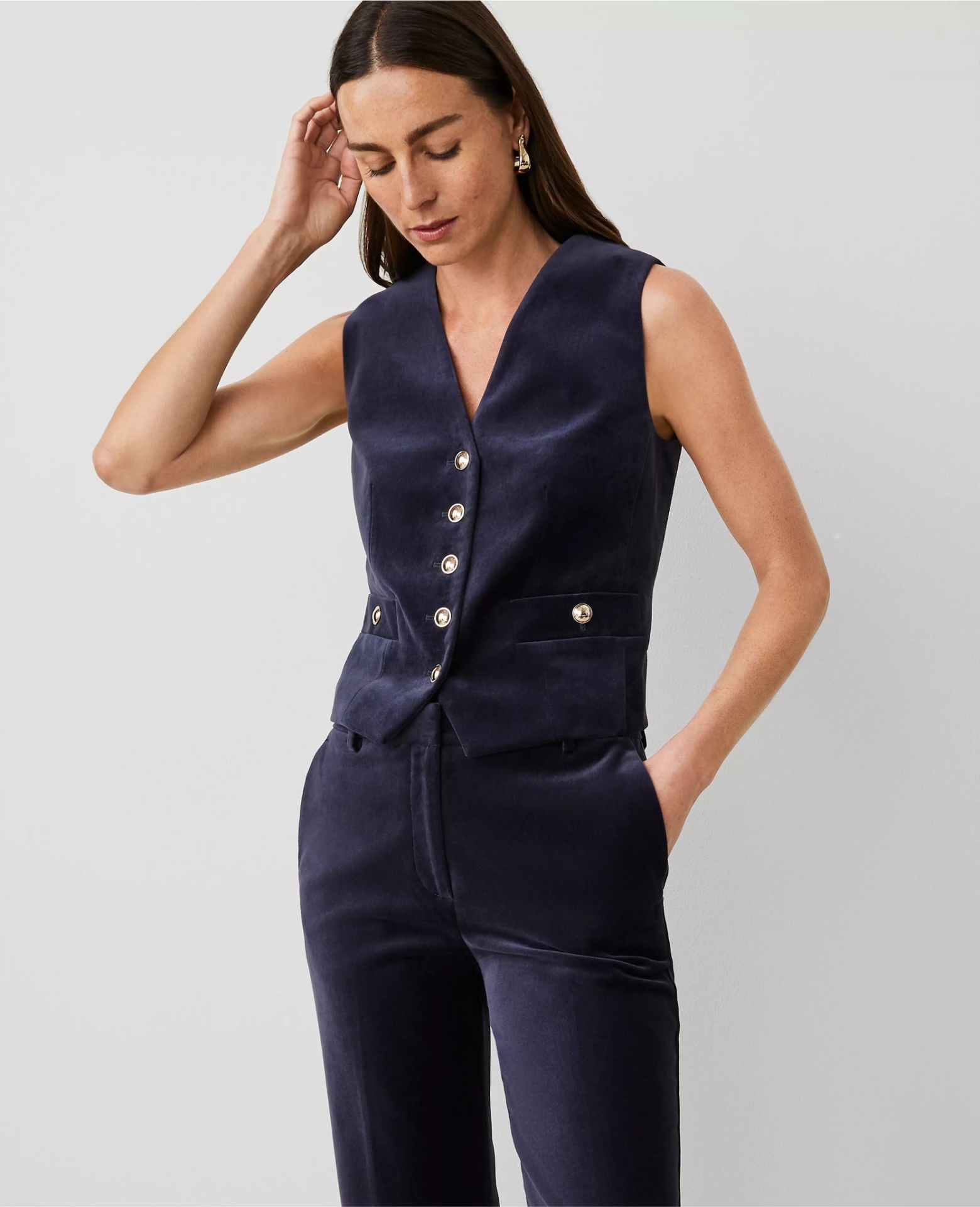 APVBV01 Ann Taylor Velvet Button Vest