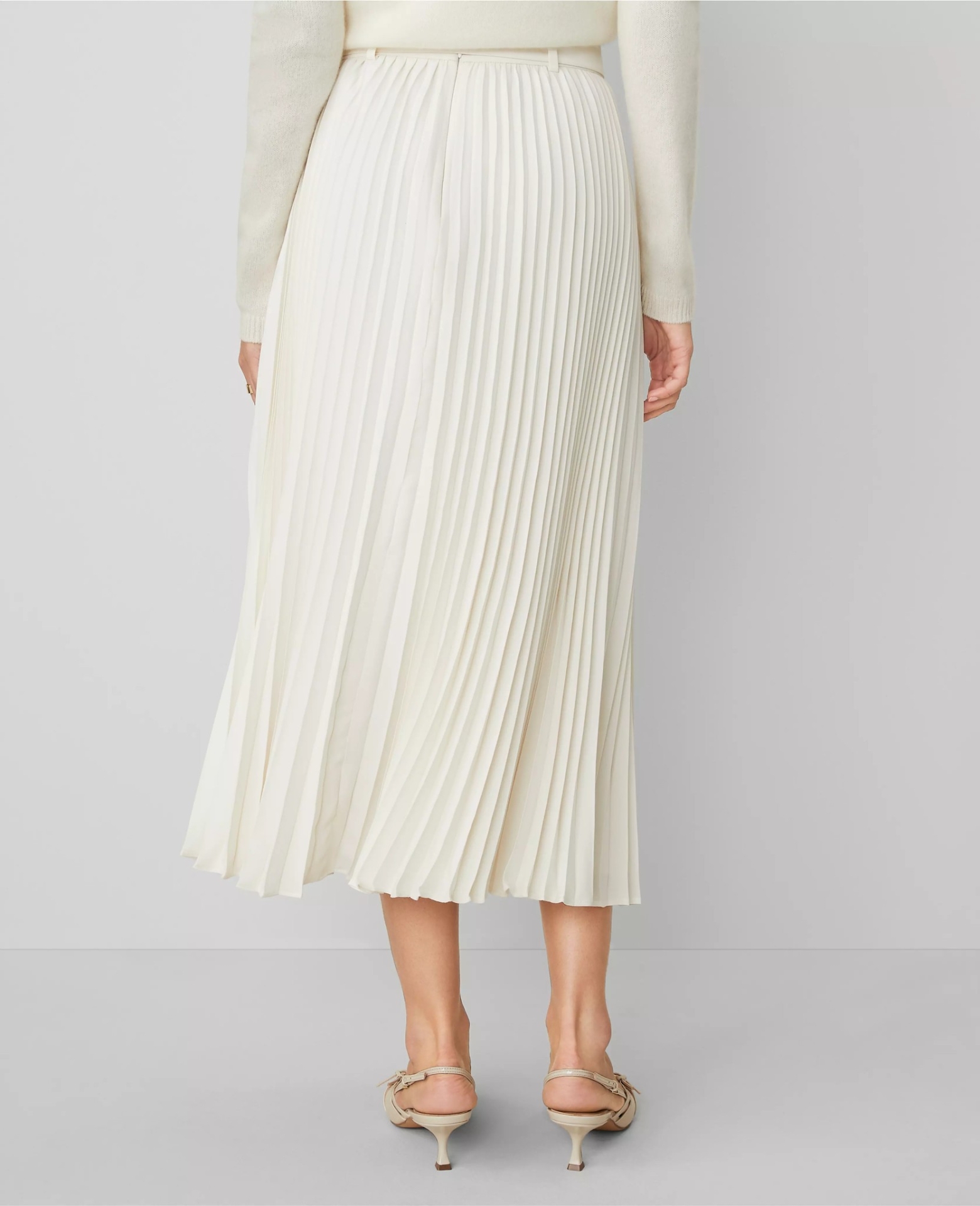 ATBPMS01 Ann Taylor Belted Pleated Midi Skirt