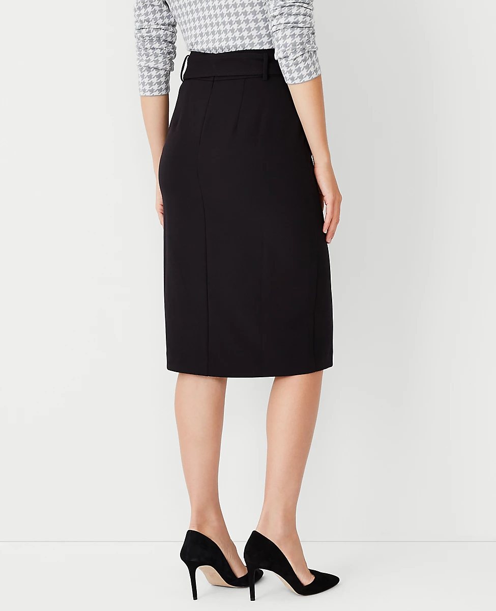 ATTWBPS01 ANN TAYLOR BUTTON PENCIL SKIRT