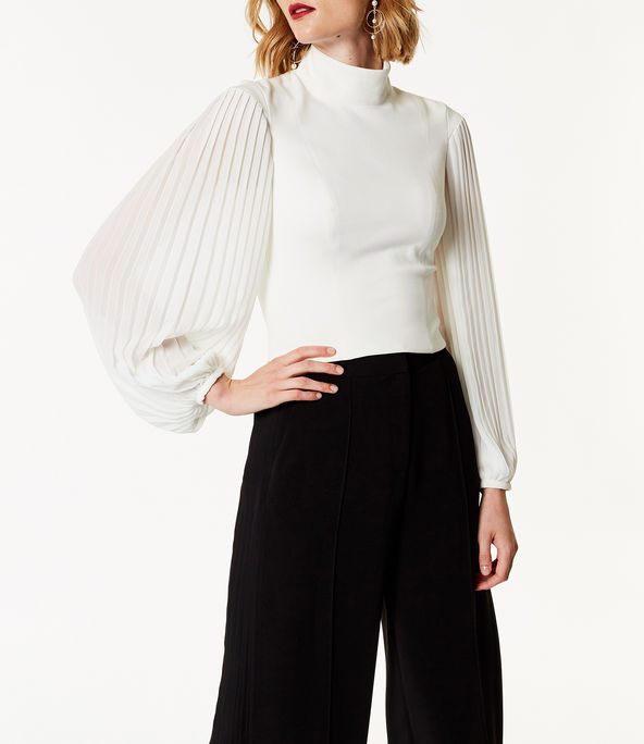 KMBSCT01 KAREN MILLEN CROPPED TOP