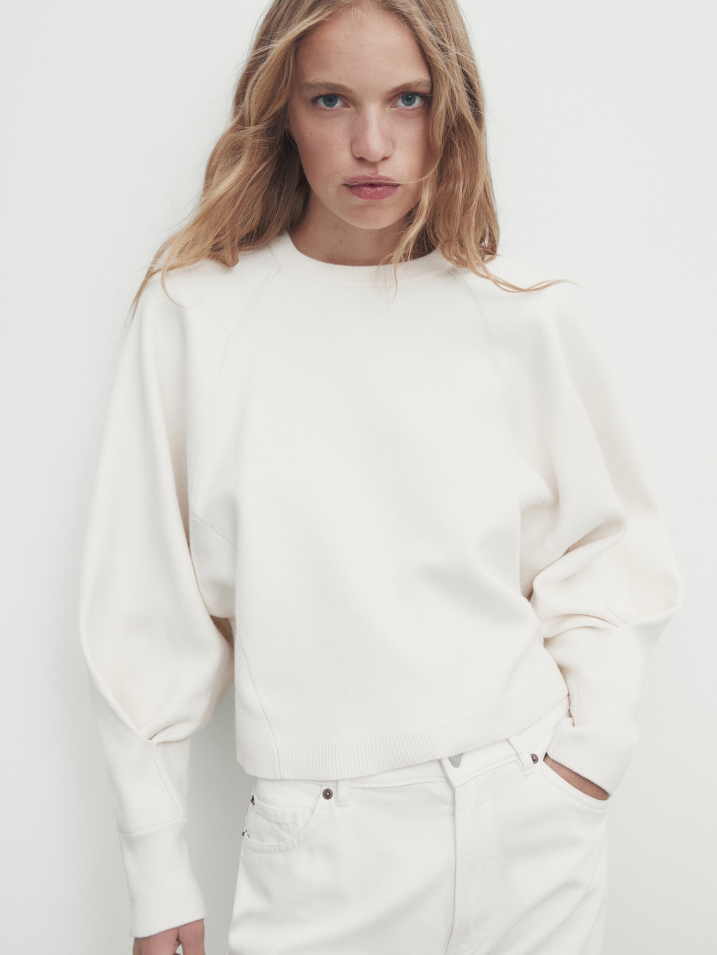 MDKSWCS01 Massimo Dutti Cropped Sleeves Knit Sweatshirt