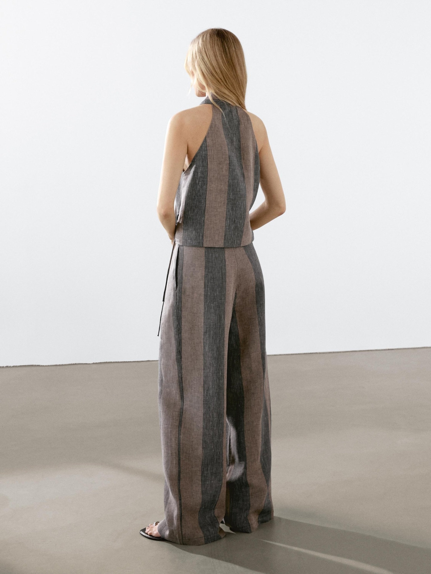 MDPTWCS01 Massimo Dutti Halter Top & Palazzo Trousers