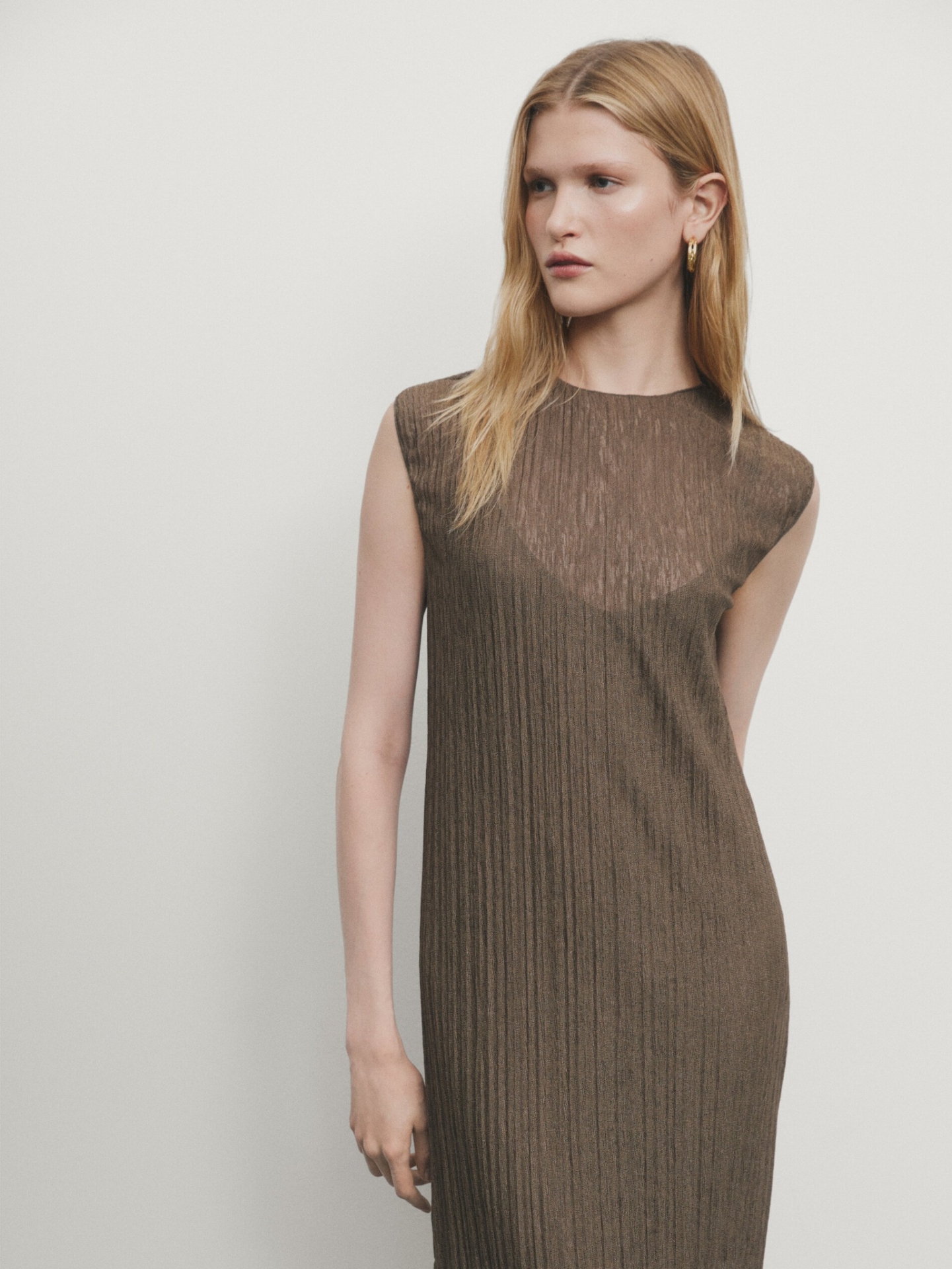 MDSPMD01 Massimo Dutti Pleated Midi Dress