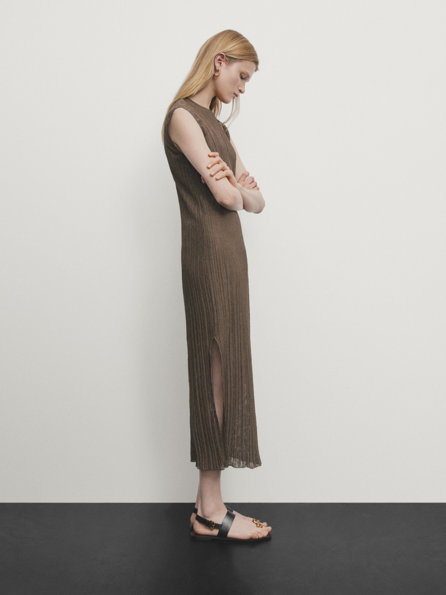 MDSPMD01 Massimo Dutti Pleated Midi Dress