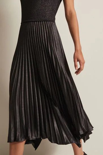 PESFPMD01 Phase Eight Pleated Midi Dress