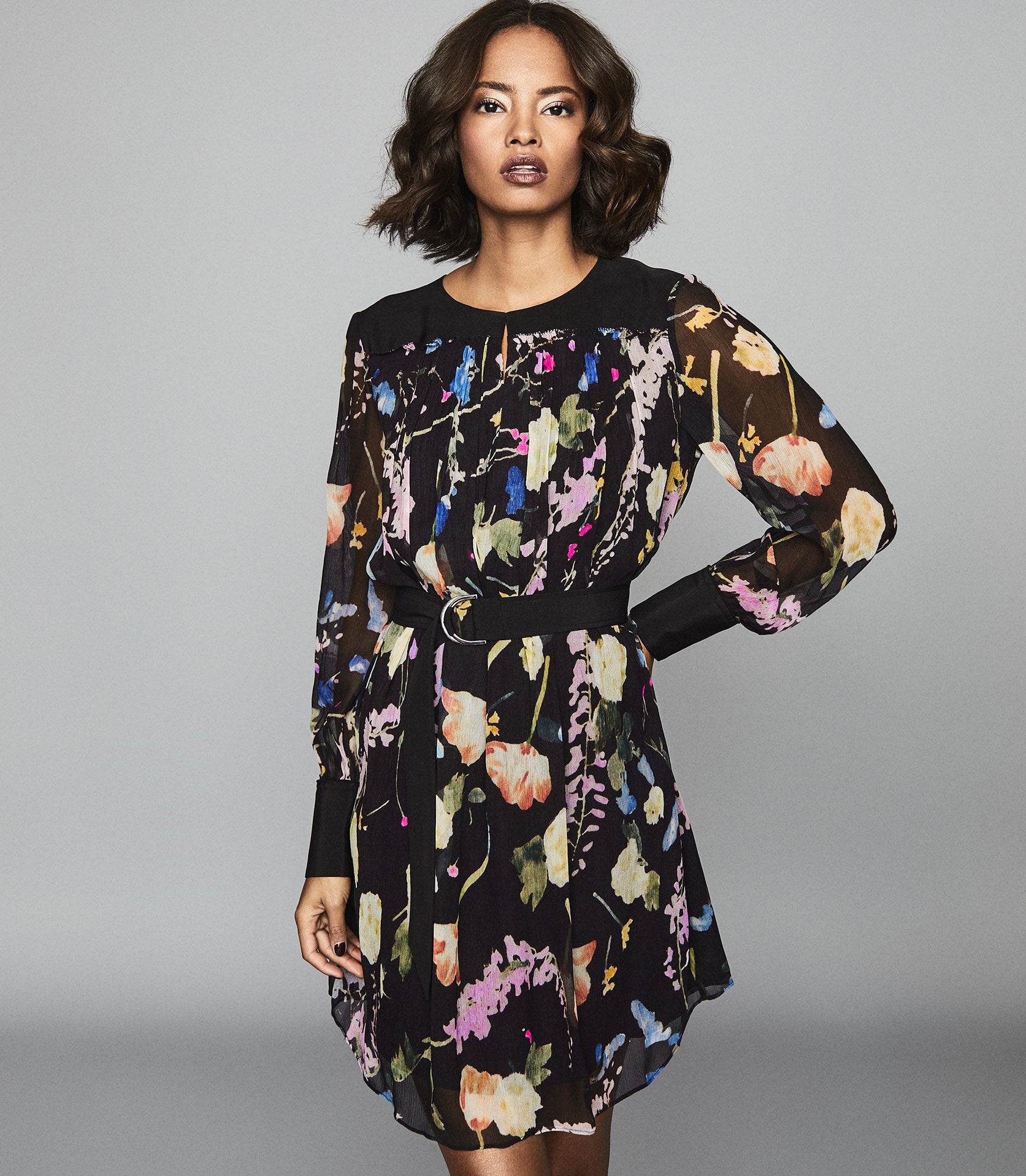 RFFCSD01 REISS FLORAL-PRINT CRINKLED SHEER DRESS
