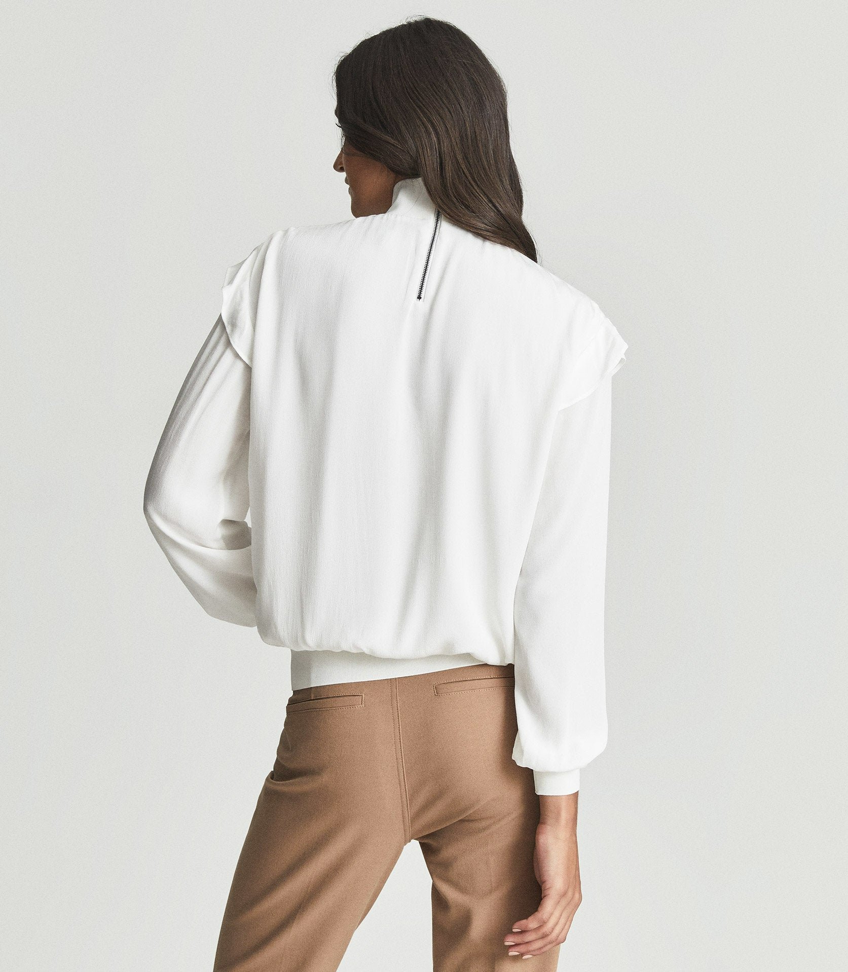 RIILCT01 REISS LACE CREPE TOP
