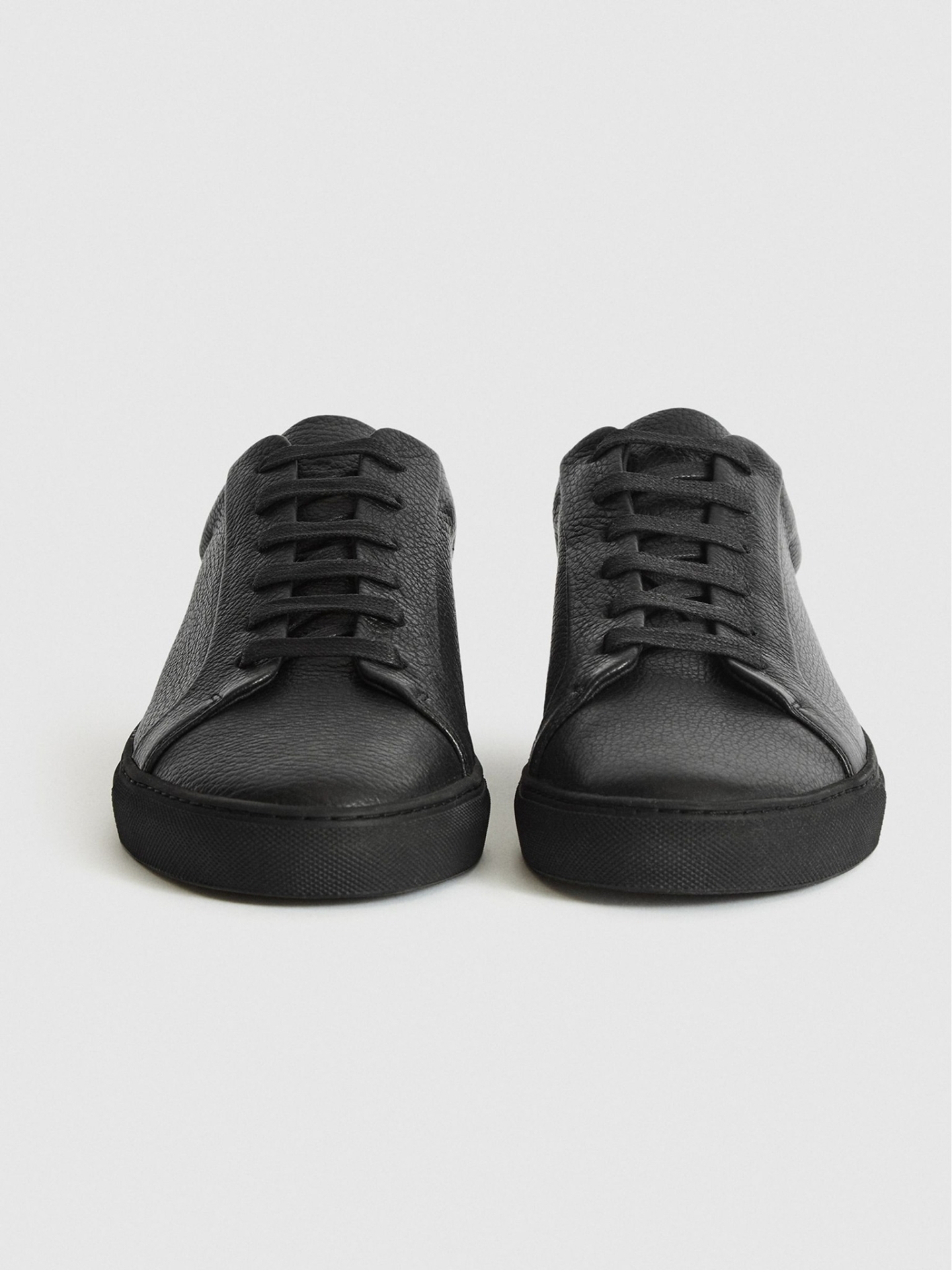 RLMTLT01 REISS LEATHER TRAINERS