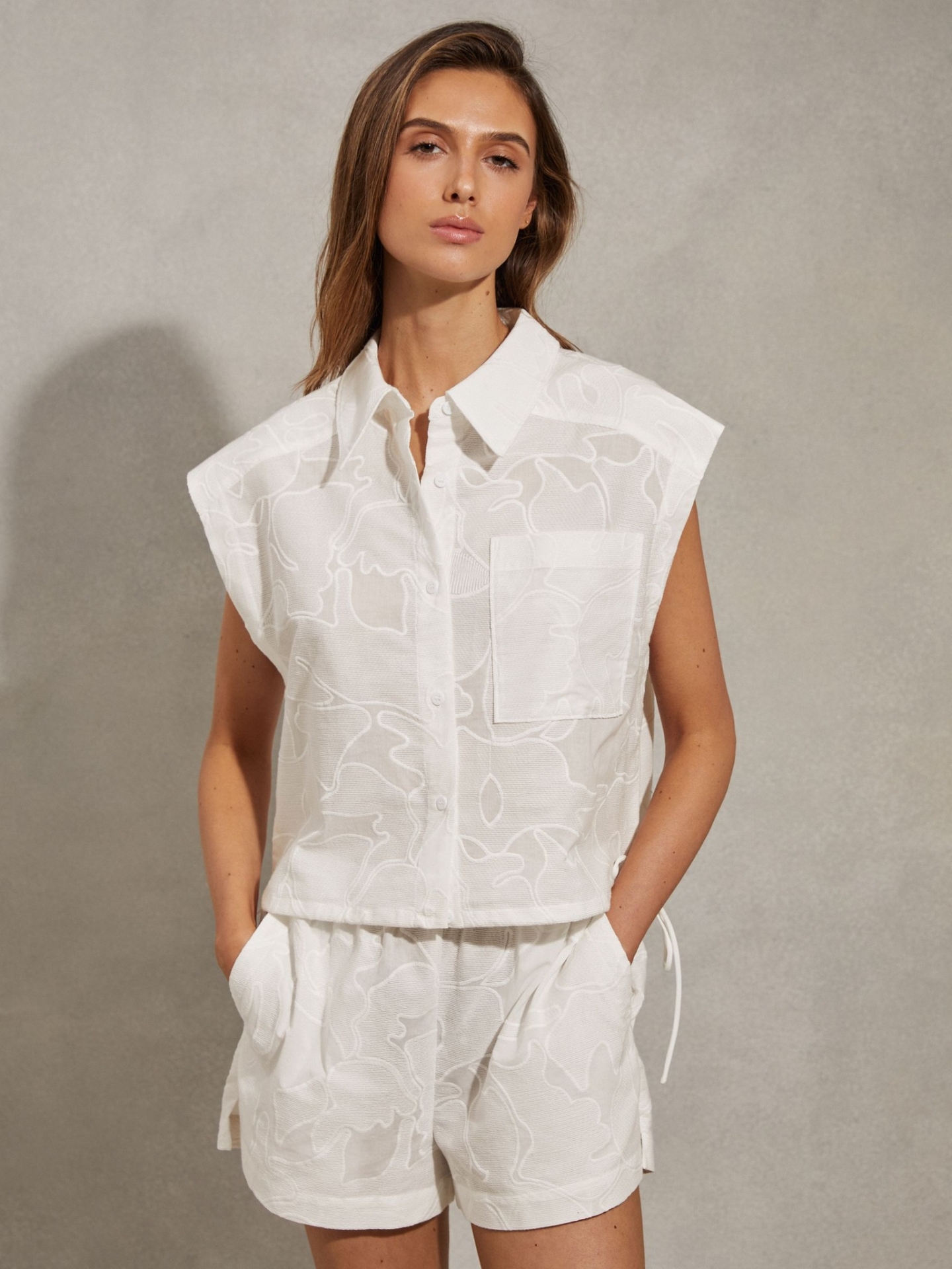 RNCES01 REISS EMBROIDERED SHIRT