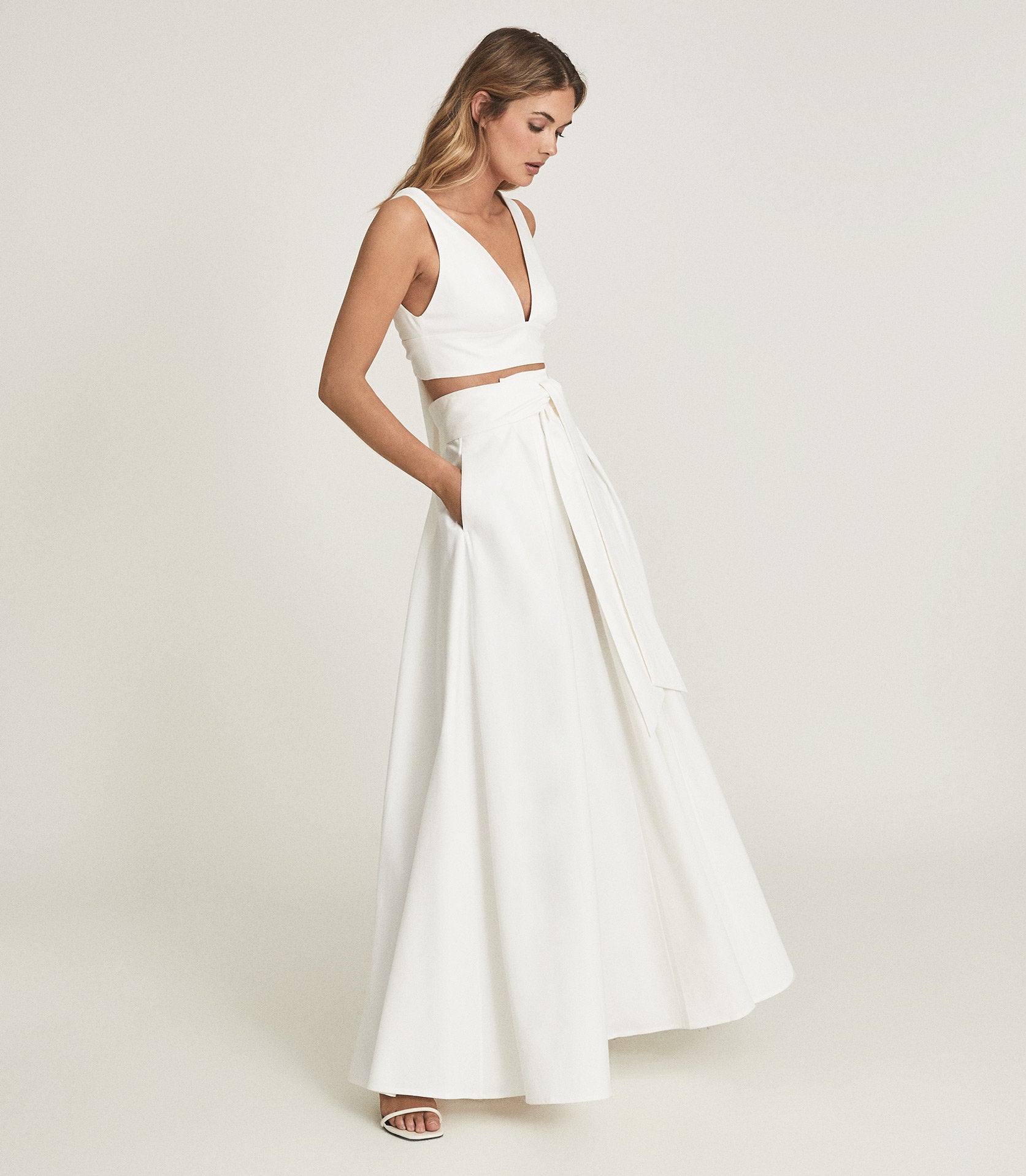 RTCTWBD01 Reiss Crop Top With Bow Detail