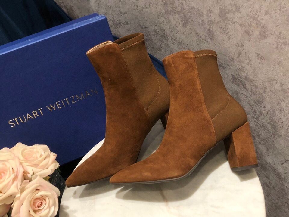 SWL7B01 STUART WEITZMAN STRETCH SUEDE BOOTIE