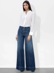 AOMWLJ01 Alice + Olivia Wide Leg Jean