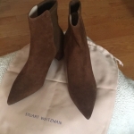 SWL7B01 STUART WEITZMAN STRETCH SUEDE BOOTIE