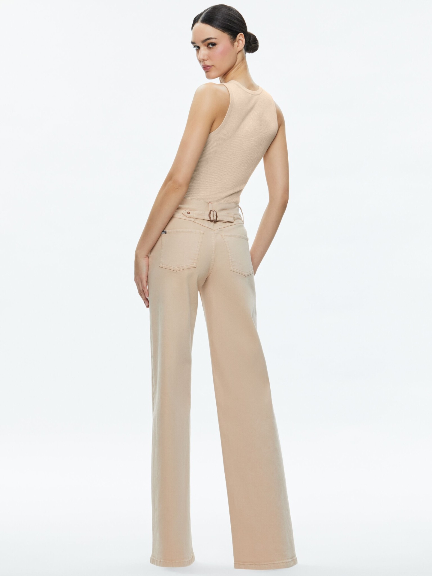 AOELRBBJ01 Alice + Olivia Buckle Back Jean