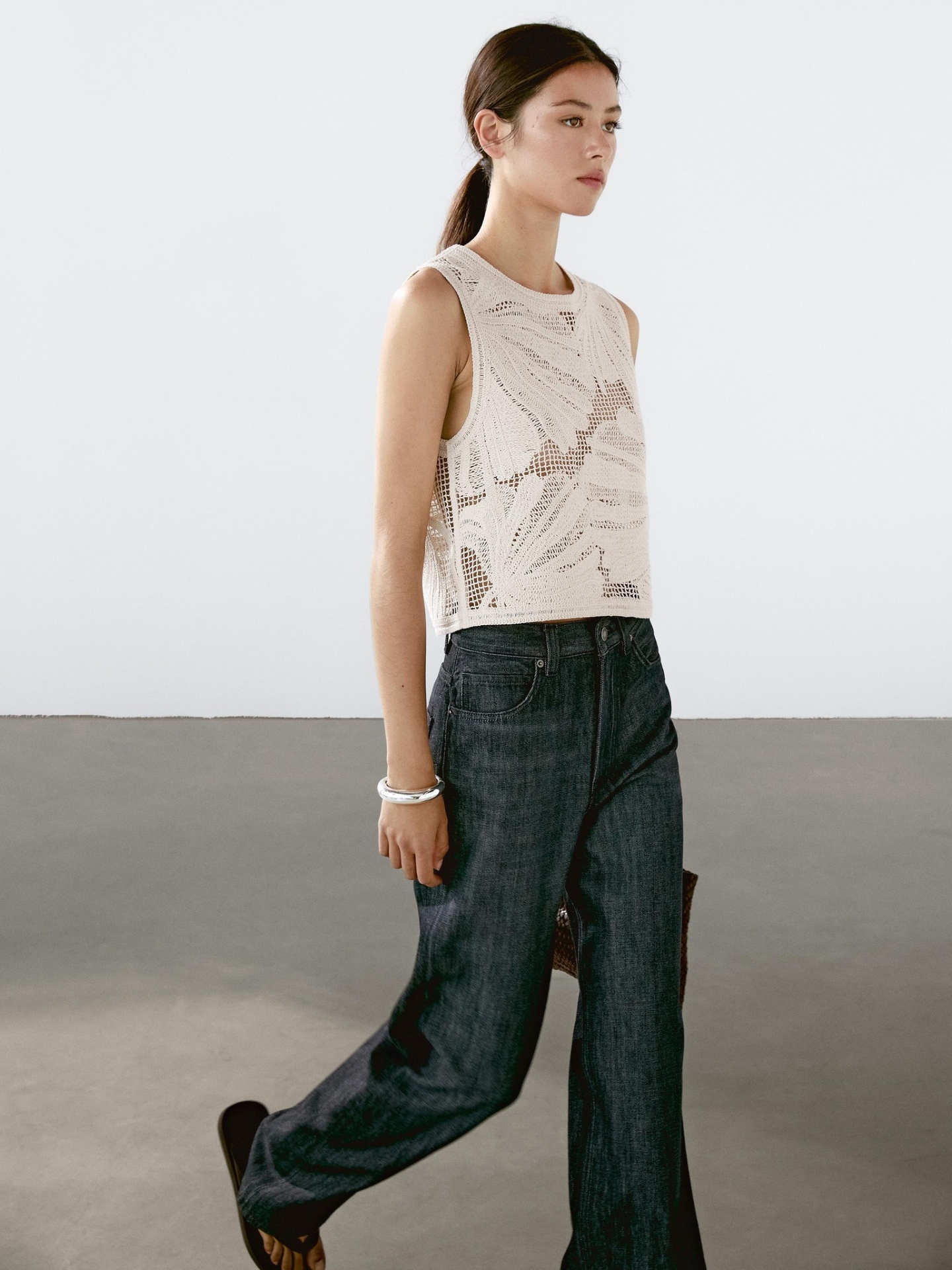 MDOCTWFD01 Massimo Dutti Crochet Top With Floral Detail