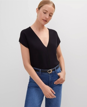 ATVS03 Ann Taylor V-Neck Sweater