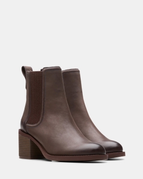 CCT02 Clarks Leather Ankle Boots