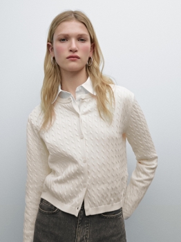 MD1CCC01 Massimo Dutti Cable Knit Cardigan
