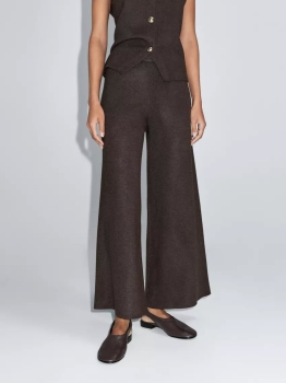 MDCCT01 Massimo Dutti Cropped Knit Trousers