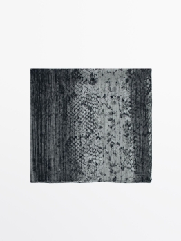 MDSAPS01 Massimo Dutti Silk Animal Print Scarf