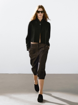 MDSLBB01 Massimo Dutti Short Linen Blazer