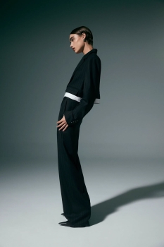 NDCB01 Nicholas Pinstriped Crop Blazer